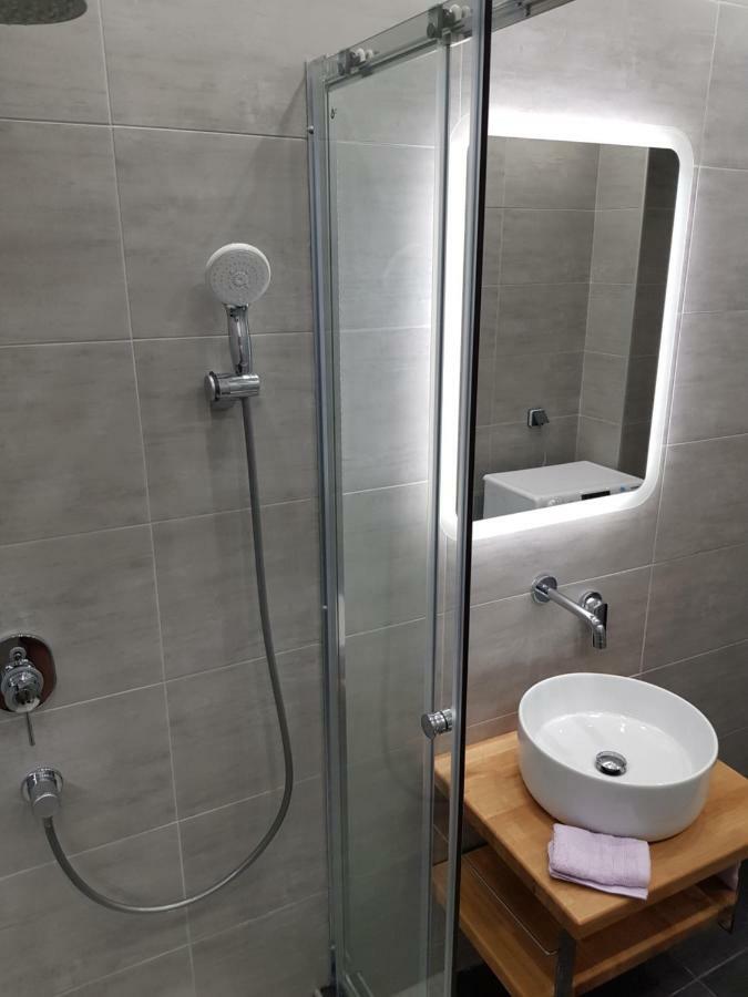 Adell Luxury Apartments Kavala Bagian luar foto