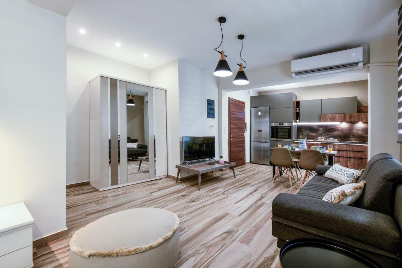 Adell Luxury Apartments Kavala Bagian luar foto