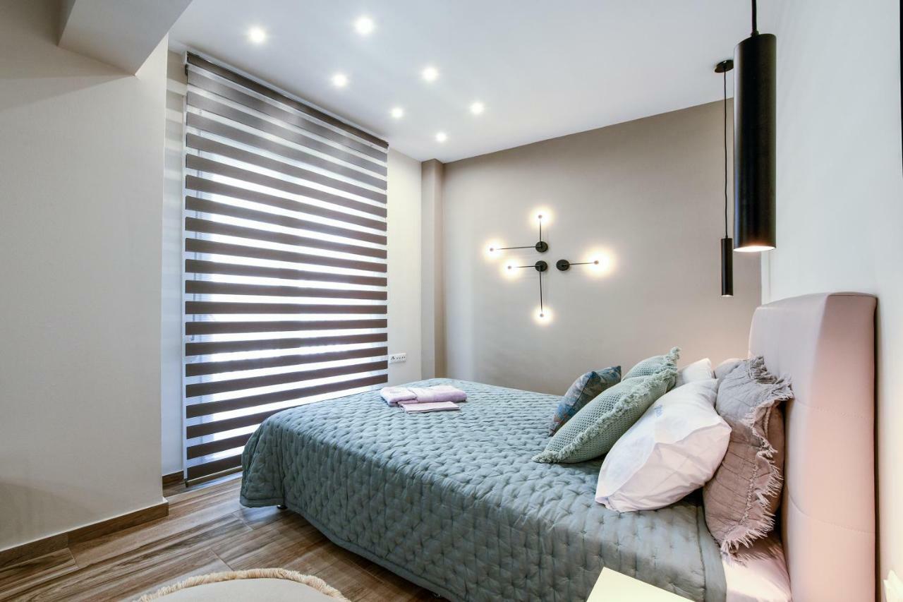 Adell Luxury Apartments Kavala Bagian luar foto
