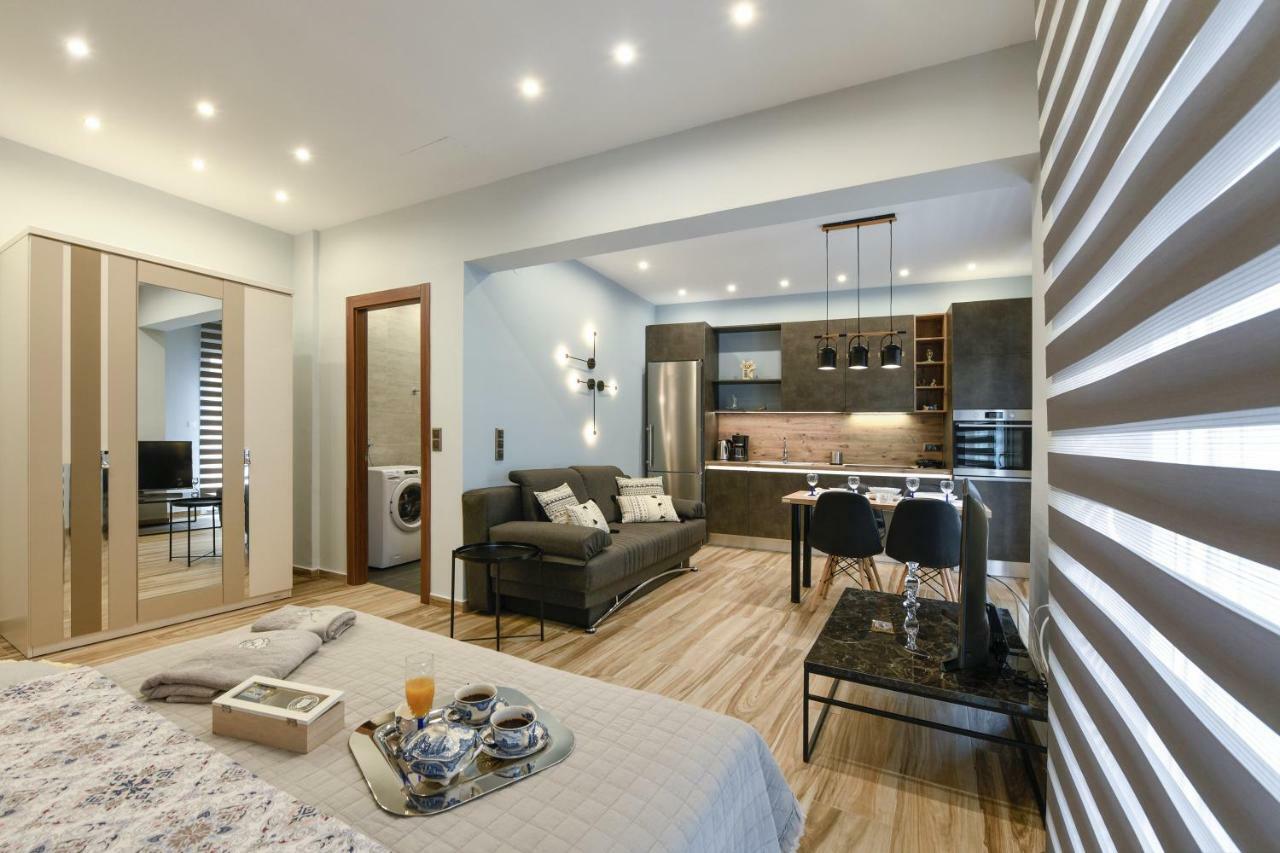 Adell Luxury Apartments Kavala Bagian luar foto